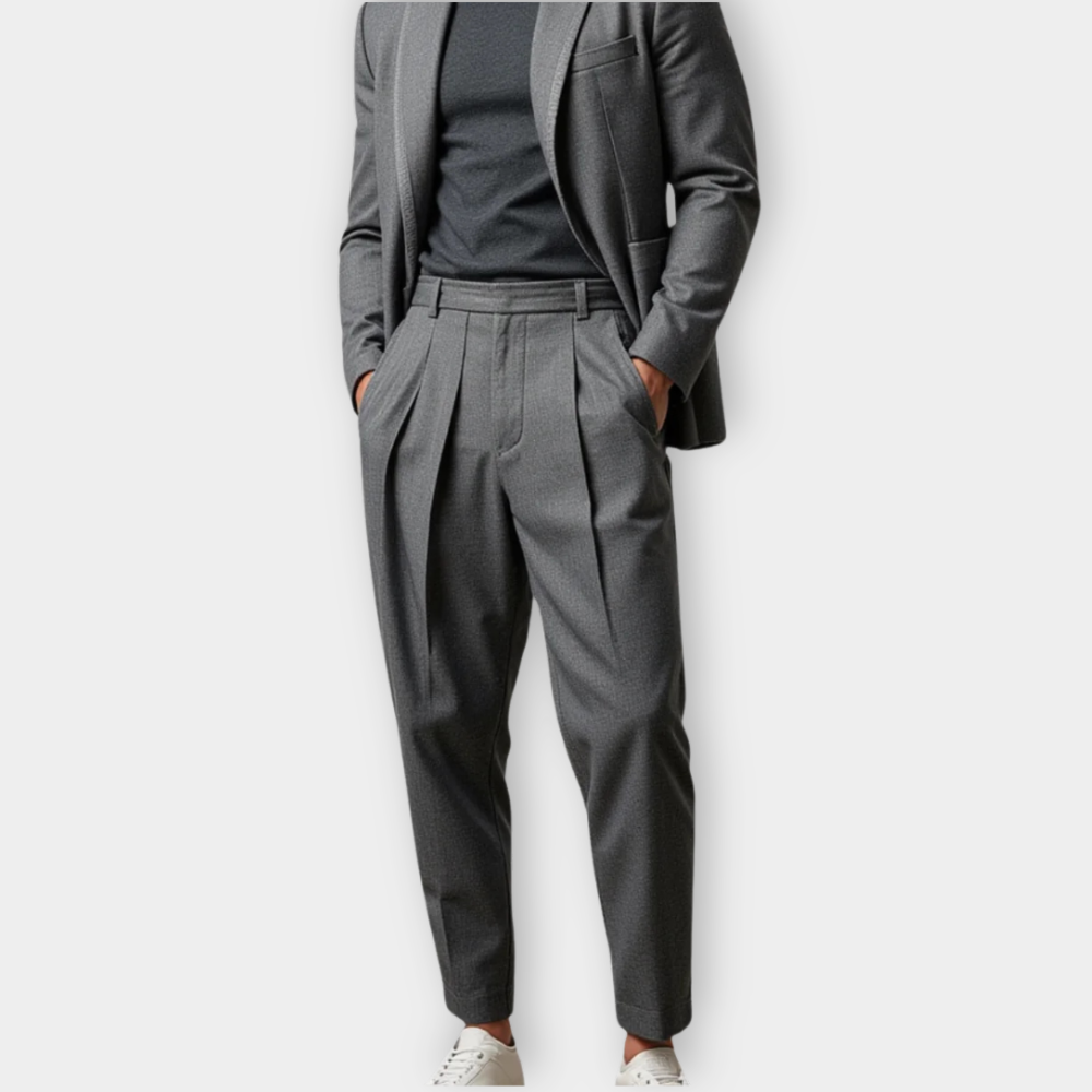 Men Pleated Casual Pants Front View