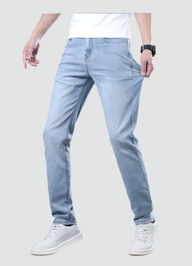 Stretch Fabric and Pocket Detail