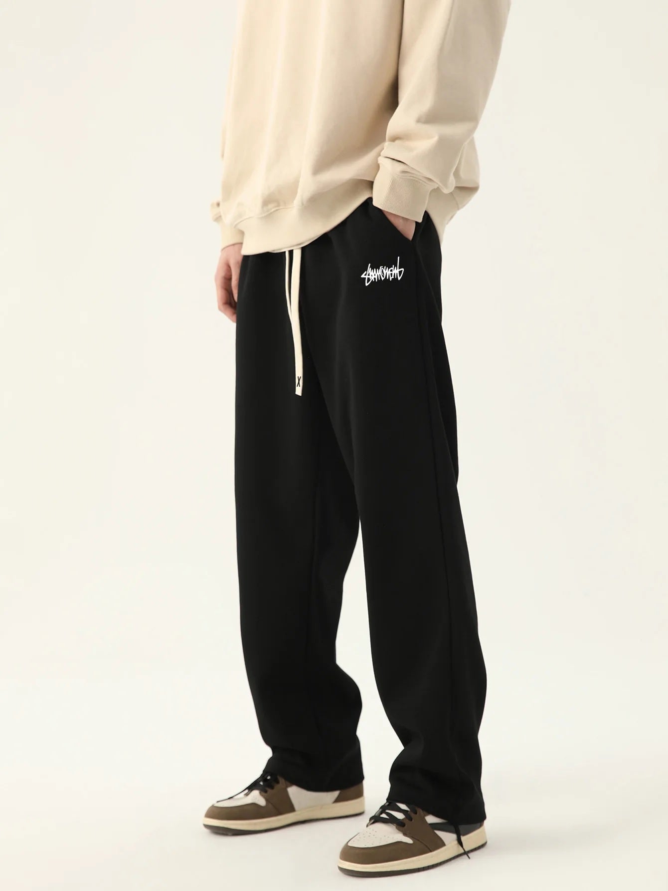 Loose Fit Sweatpants Front View