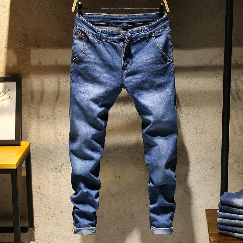 Men Vintage Washed Jeans Front View
